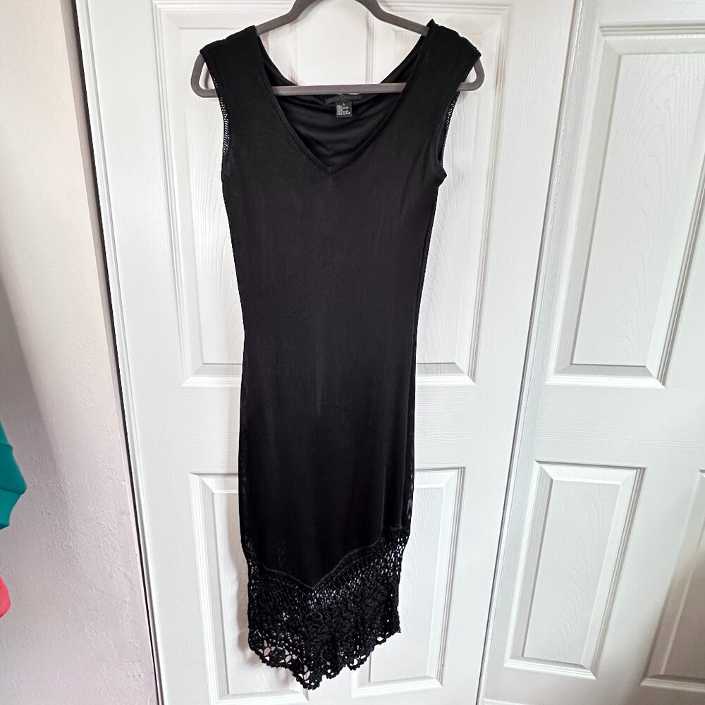Vtg 90s Guess Collection Sz Large Black V-neck Long Dress w Crochet Pointed Hem